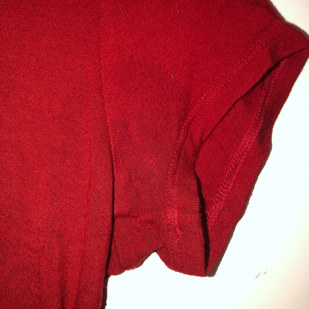 Red crop top - Picture 4 of 5